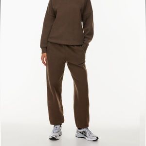 Aritzia Cozy Fleece Mega Sweatpants